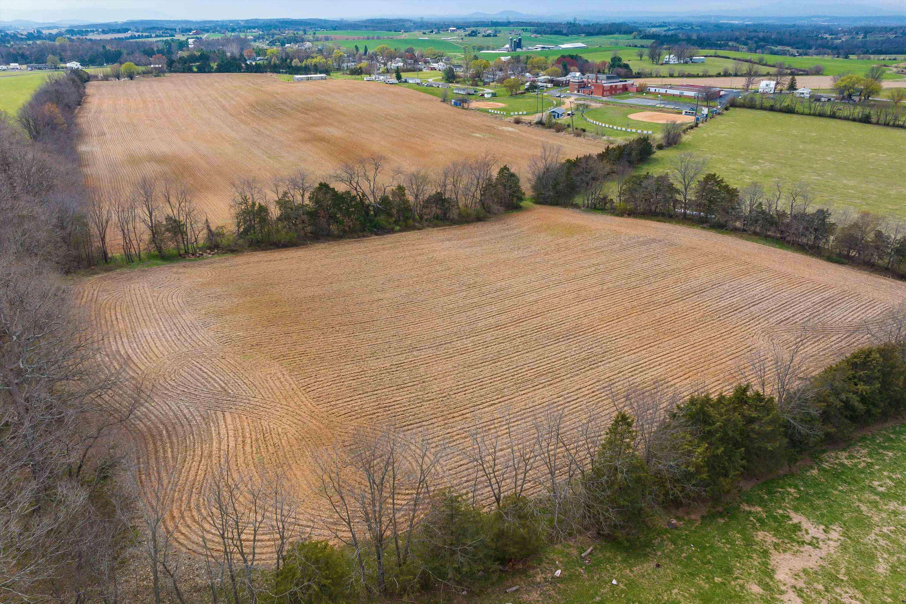 37 Hayfield Lane Fort Defiance, VA 24437 - Photo 7 of 22