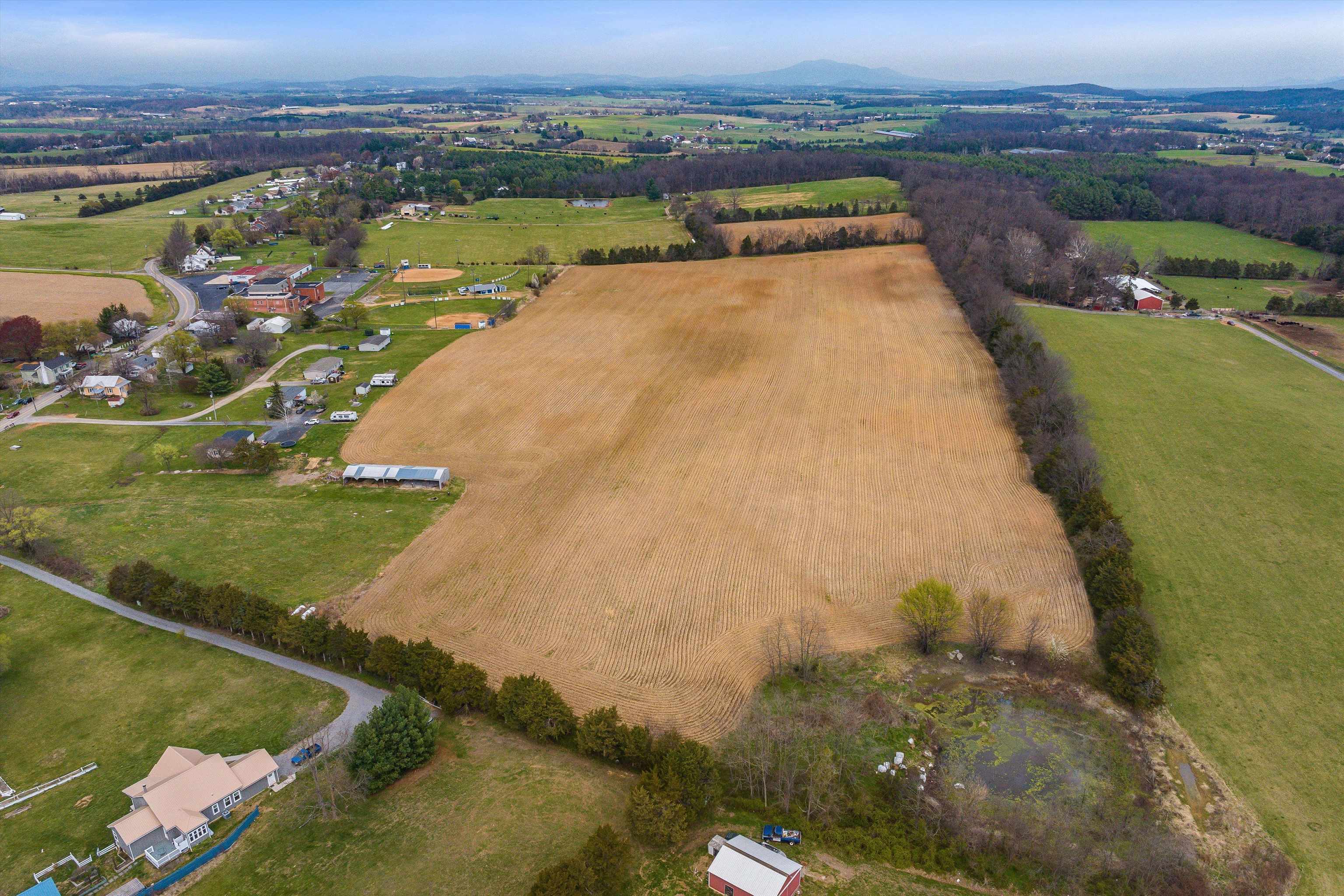 37 Hayfield Lane Fort Defiance, VA 24437 - Photo 10 of 22