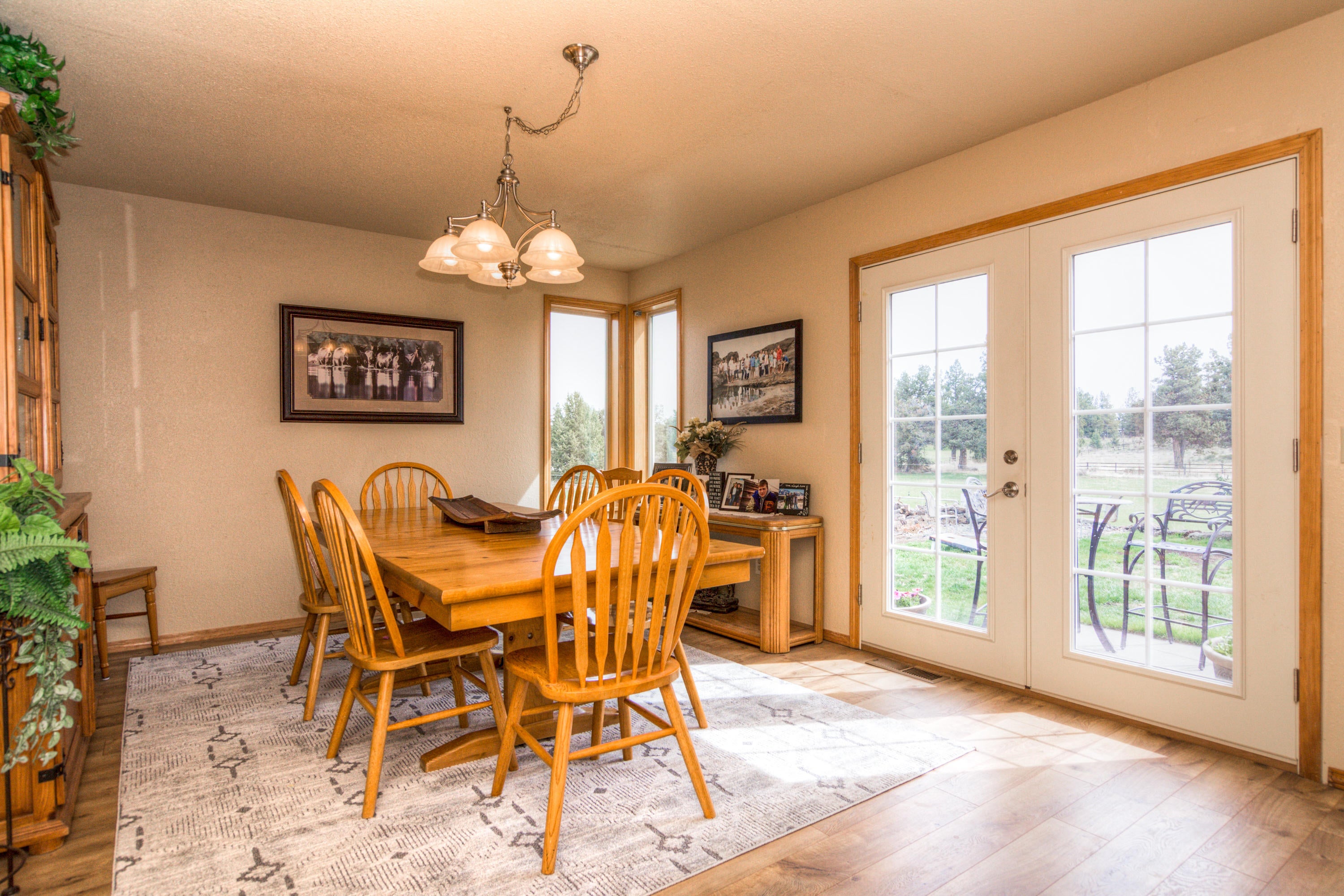 62292 Byram Road Bend, OR 97701 - Photo 10 of 25 Byram Rd 62292 Print (28 of 51)