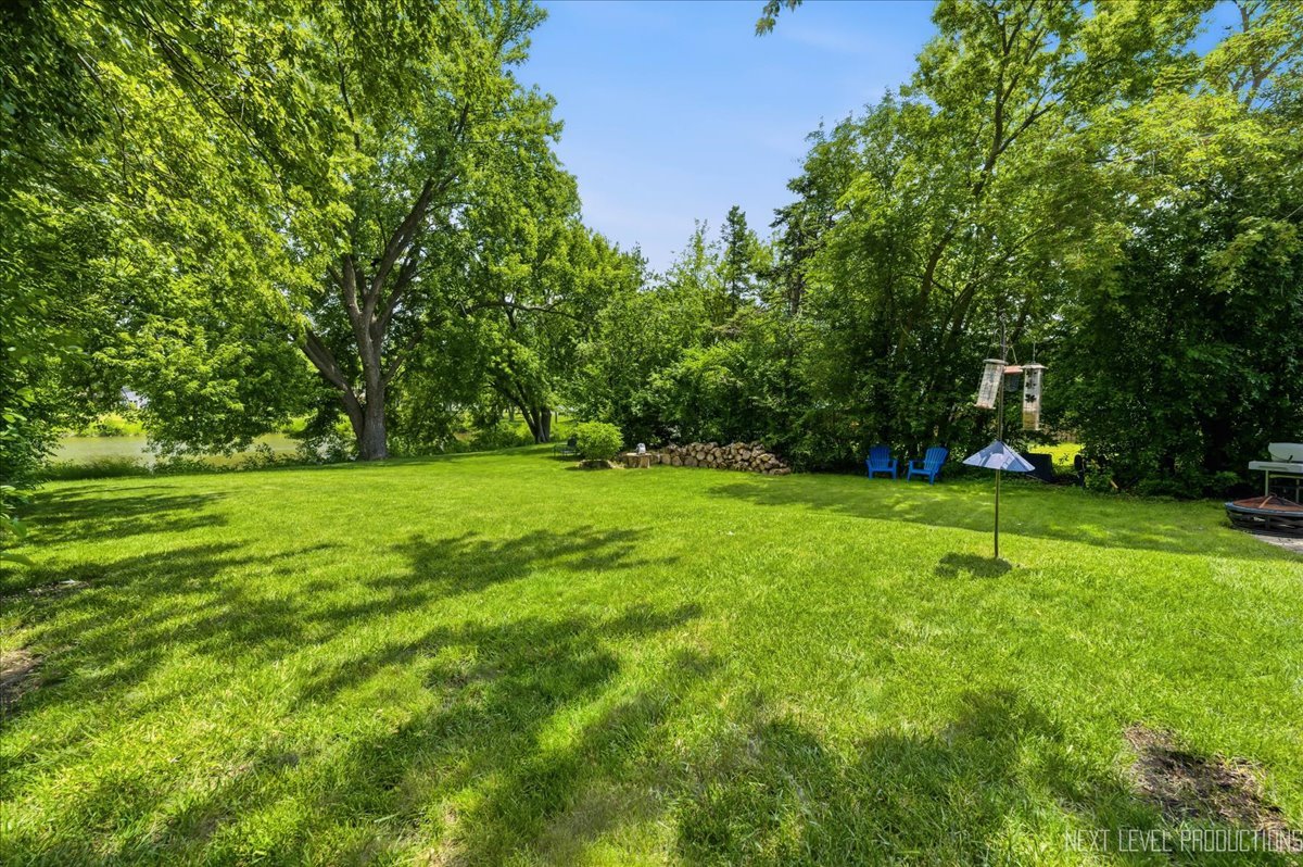 2020 Carling Road Hoffman Estates, IL 60169 - Photo 38 of 56