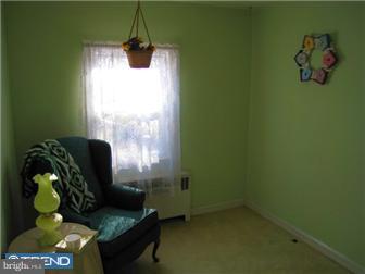732 Dale Road Huntingdon Valley, PA 19006 - Photo 11 of 12 Bedroom 3