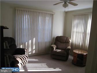 732 Dale Road Huntingdon Valley, PA 19006 - Photo 10 of 12 Bedroom 2