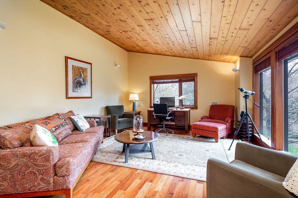 10719 Center Road Traverse City, MI 49686 - Photo 3 of 37 1866344-2.JPG