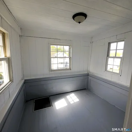 a view of entryway