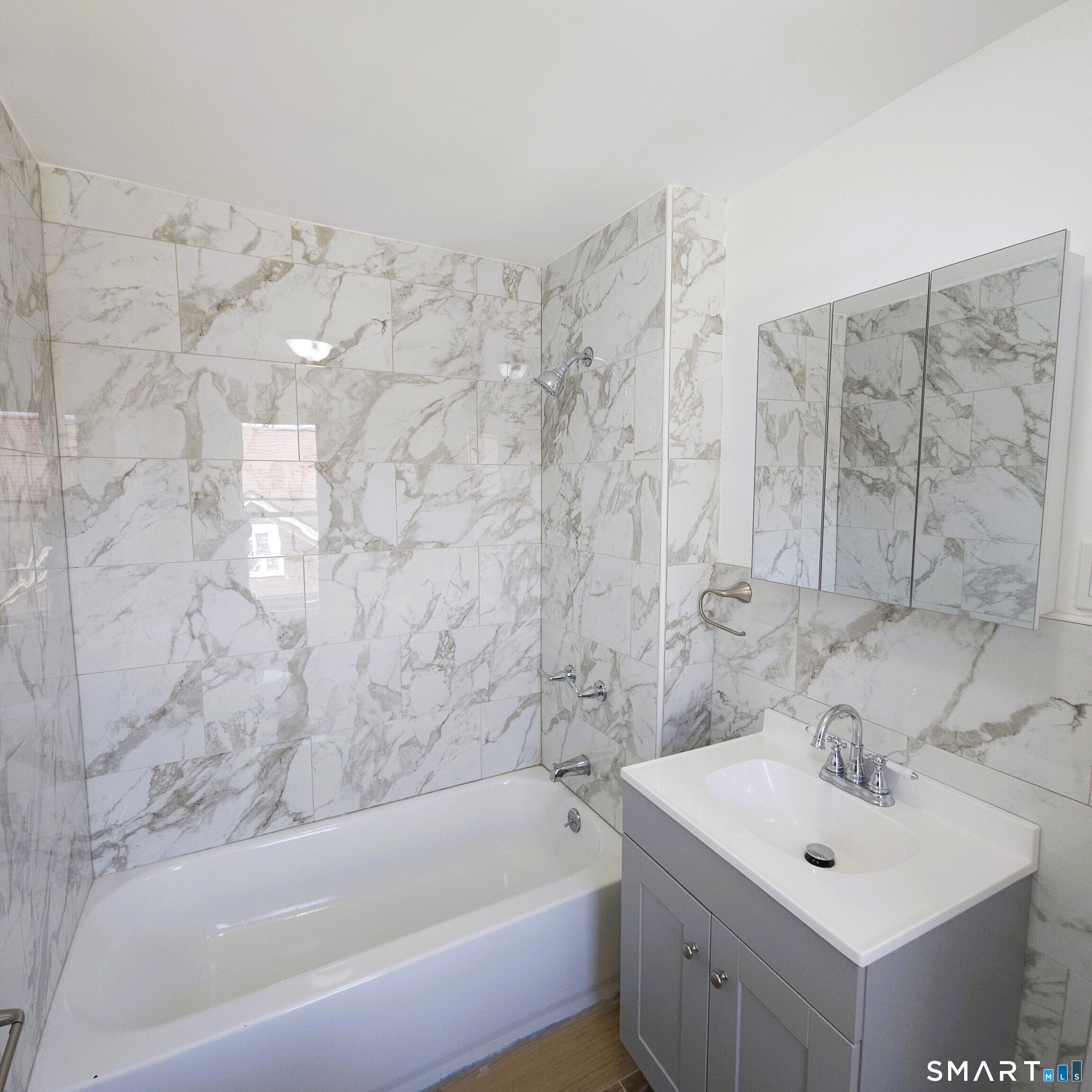 97 Gridley Street Bristol, CT 06010 - Photo 9 of 16