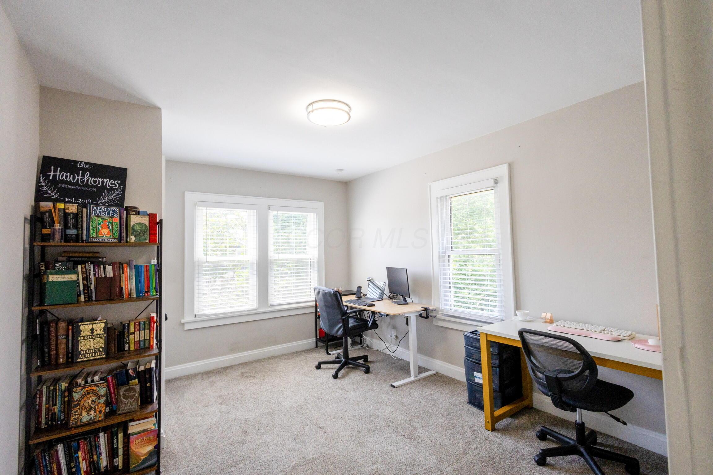 2970 Wicklow Road Columbus, OH 43204 - Photo 15 of 22 Upstairs Room 1