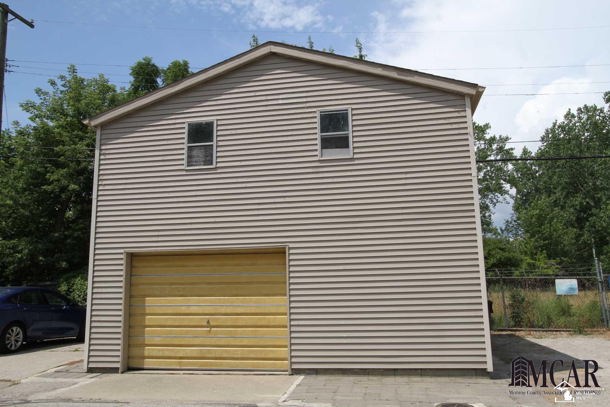4834 Long Road Newport, MI 48166 - Photo 36 of 37 21474894-35.JPG