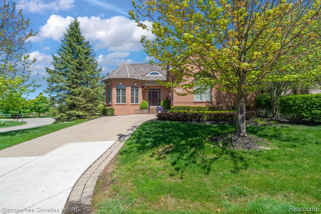 2590 Summerlin Court Rochester, MI 48306 - Photo 58 of 68 Gallery Image 58