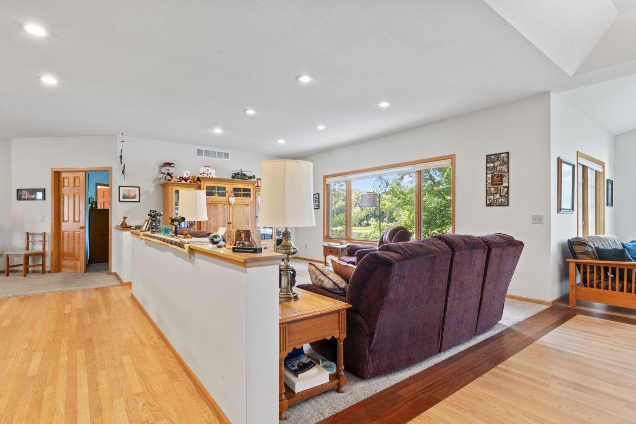 3110 8th Avenue Northwest Faribault, MN 55021 - Photo 14 of 48