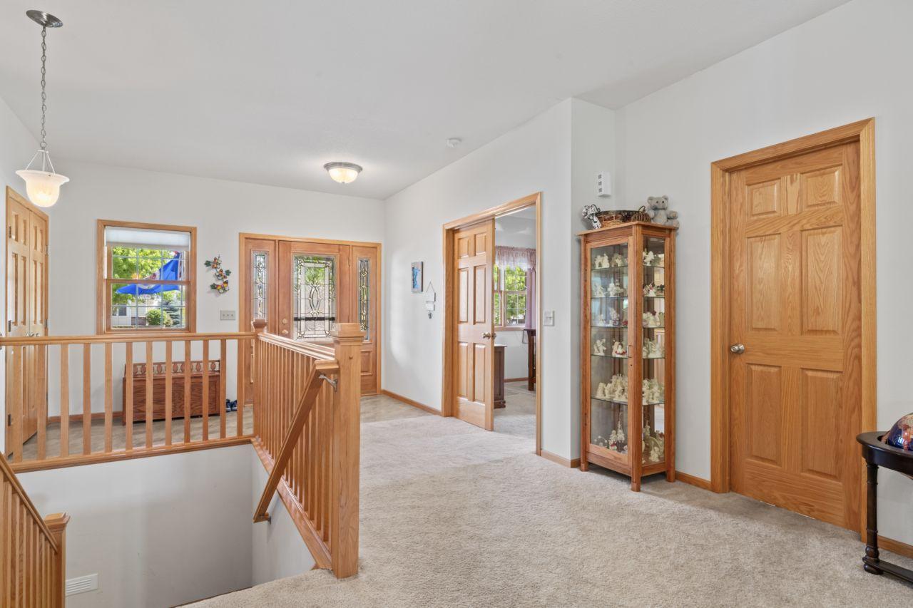 3110 8th Avenue Northwest Faribault, MN 55021 - Photo 23 of 48