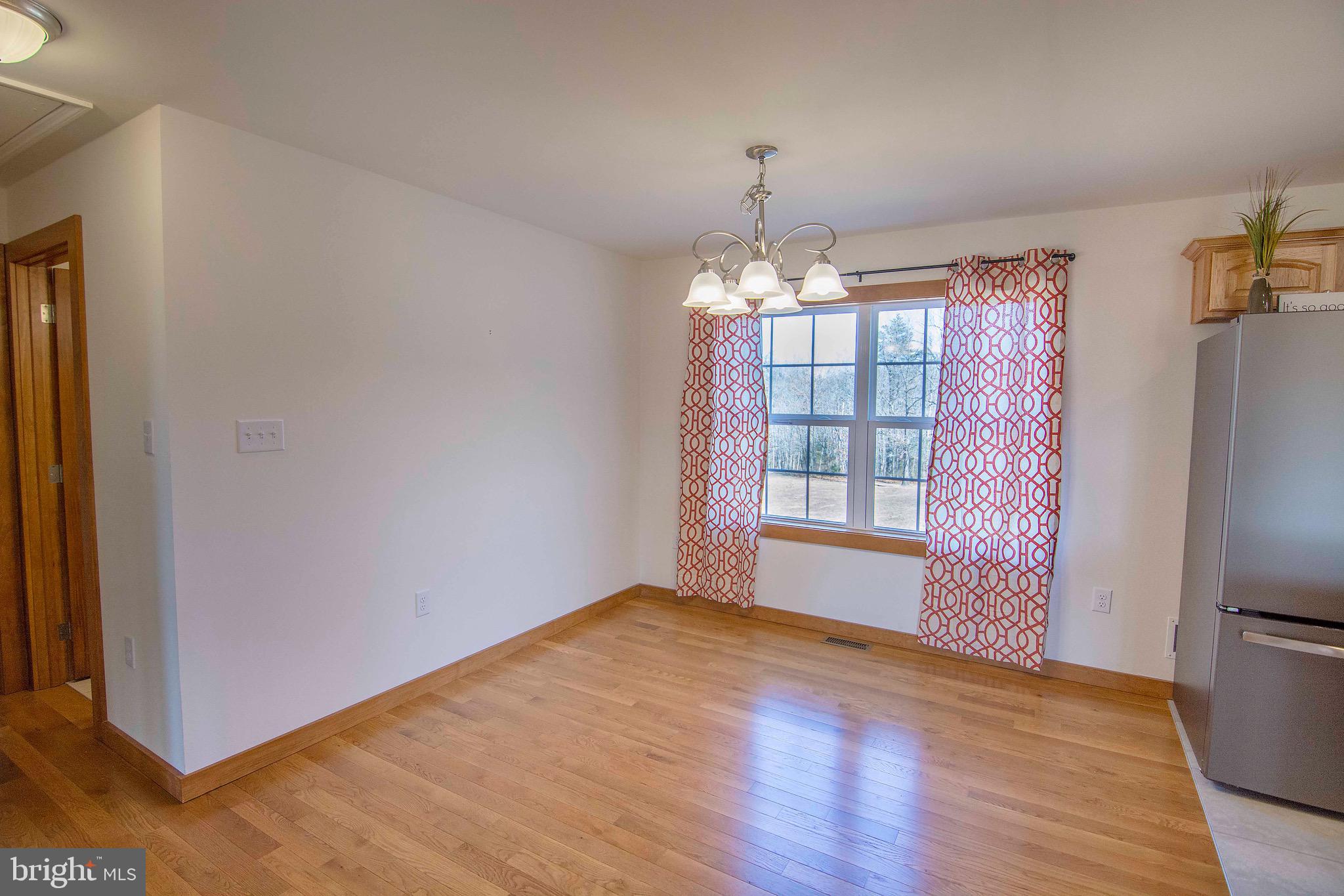 180 Fishel Road Winchester, VA 22602 - Photo 23 of 40 Gallery Image 23