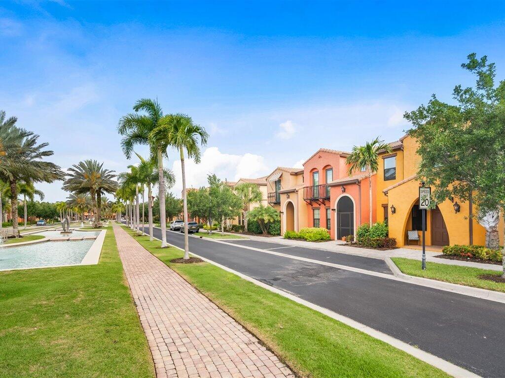 9071 Albion Lane North, Unit 5703 Naples, FL 34113 - Photo 18 of 38 Front Elevation