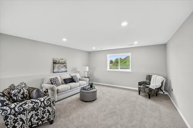 $389,900 | 921 Brandenburg Lane, Waverly, MN 55390