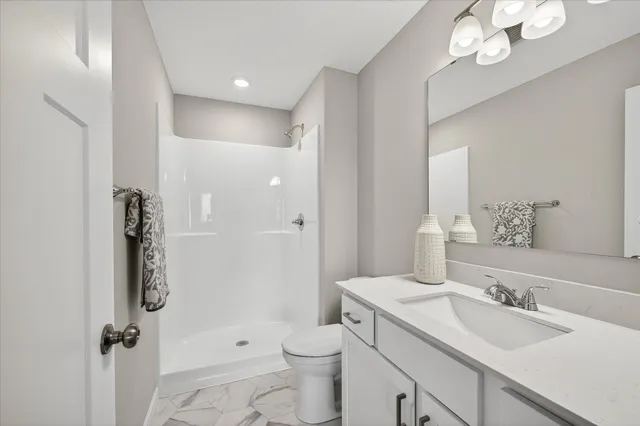 $392,900 | 921 Brandenburg Lane, Waverly, MN 55390