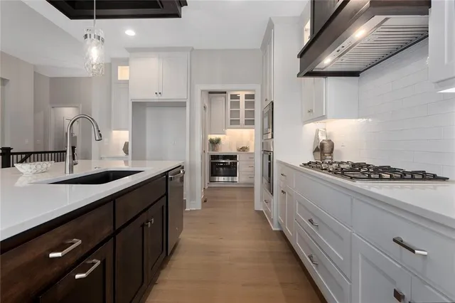 $775,170 | 11236 South Sunray Drive, Olathe, KS 66061