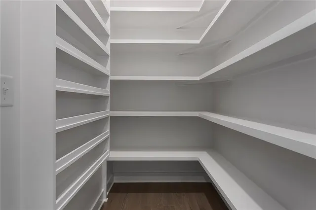 $775,170 | 11236 South Sunray Drive, Olathe, KS 66061