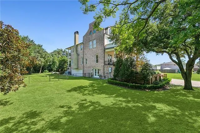 $6,000 | 363 Walter Road, River Ridge, LA 70123