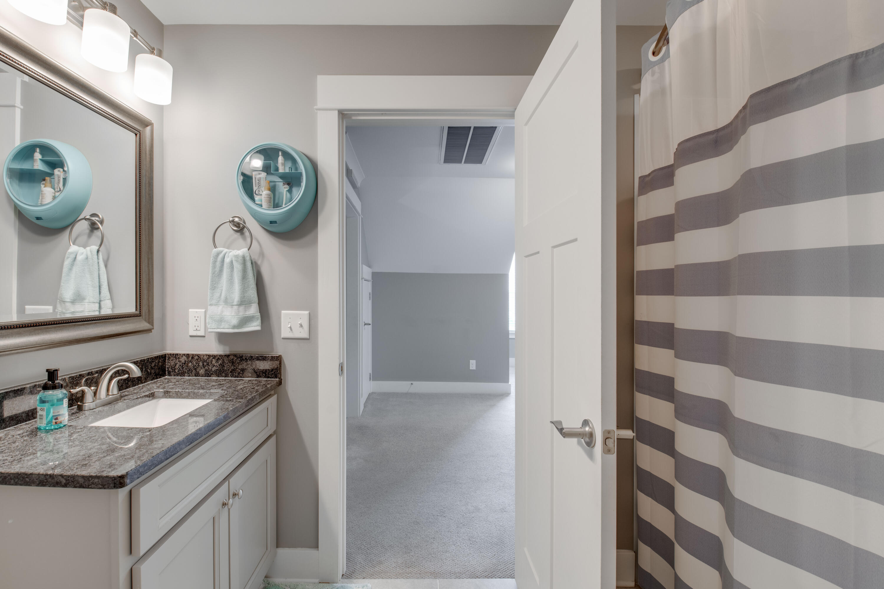 1023 Givens Road, Unit 2 Chattanooga, TN 37421 - Photo 38 of 41 D85_6509