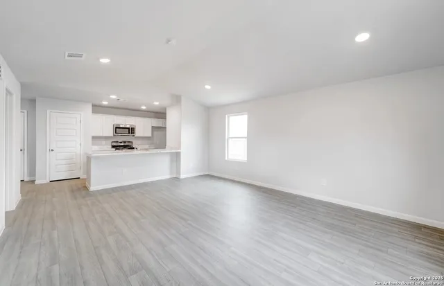 $219,988 | 503 Sendera Way, Kenedy, TX 78119