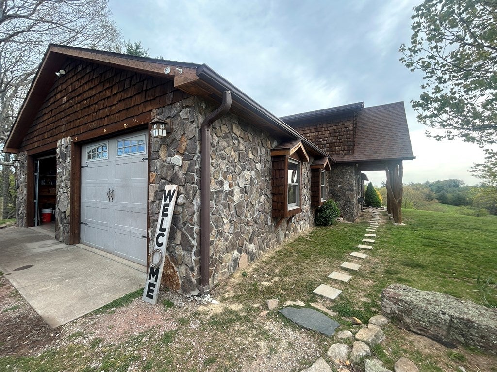 974 Huckleberry Road Crockett, VA 24323 - Photo 70 of 89 Gallery Image 70