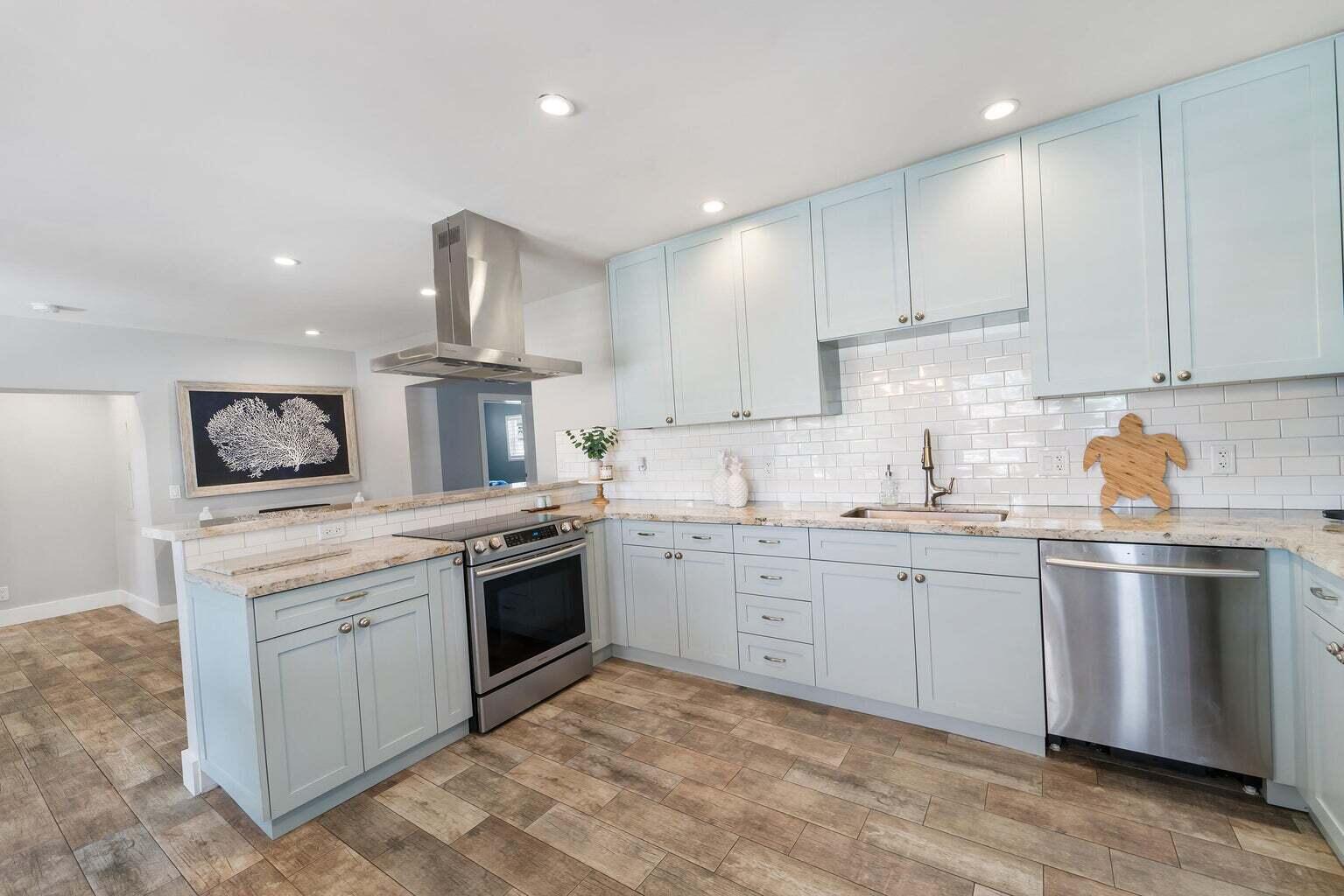 462 Tequesta Drive Tequesta, FL 33469 - Photo 7 of 38 20230823235405430832000000-o