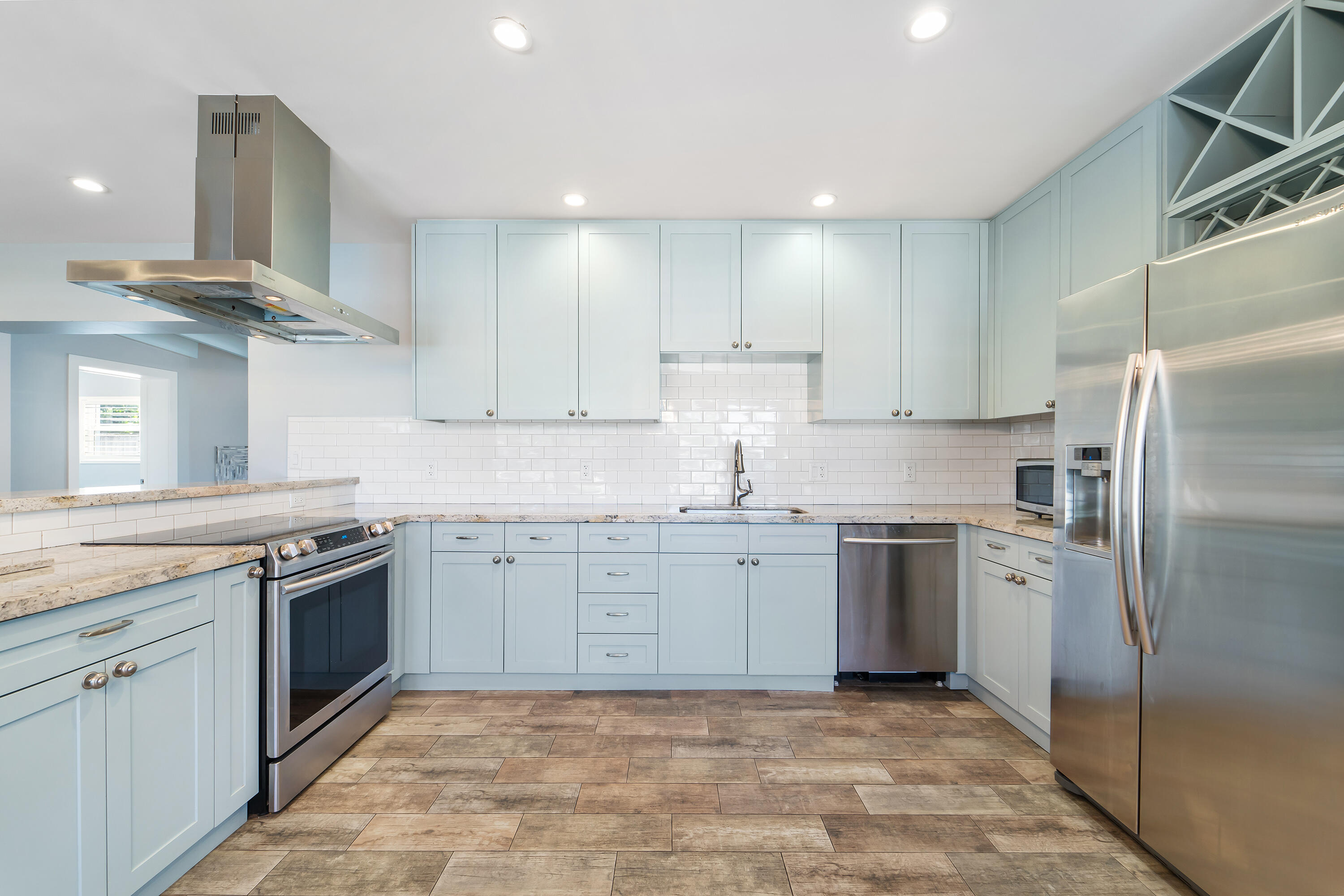 462 Tequesta Drive Tequesta, FL 33469 - Photo 8 of 38 462TequestaDr4-2