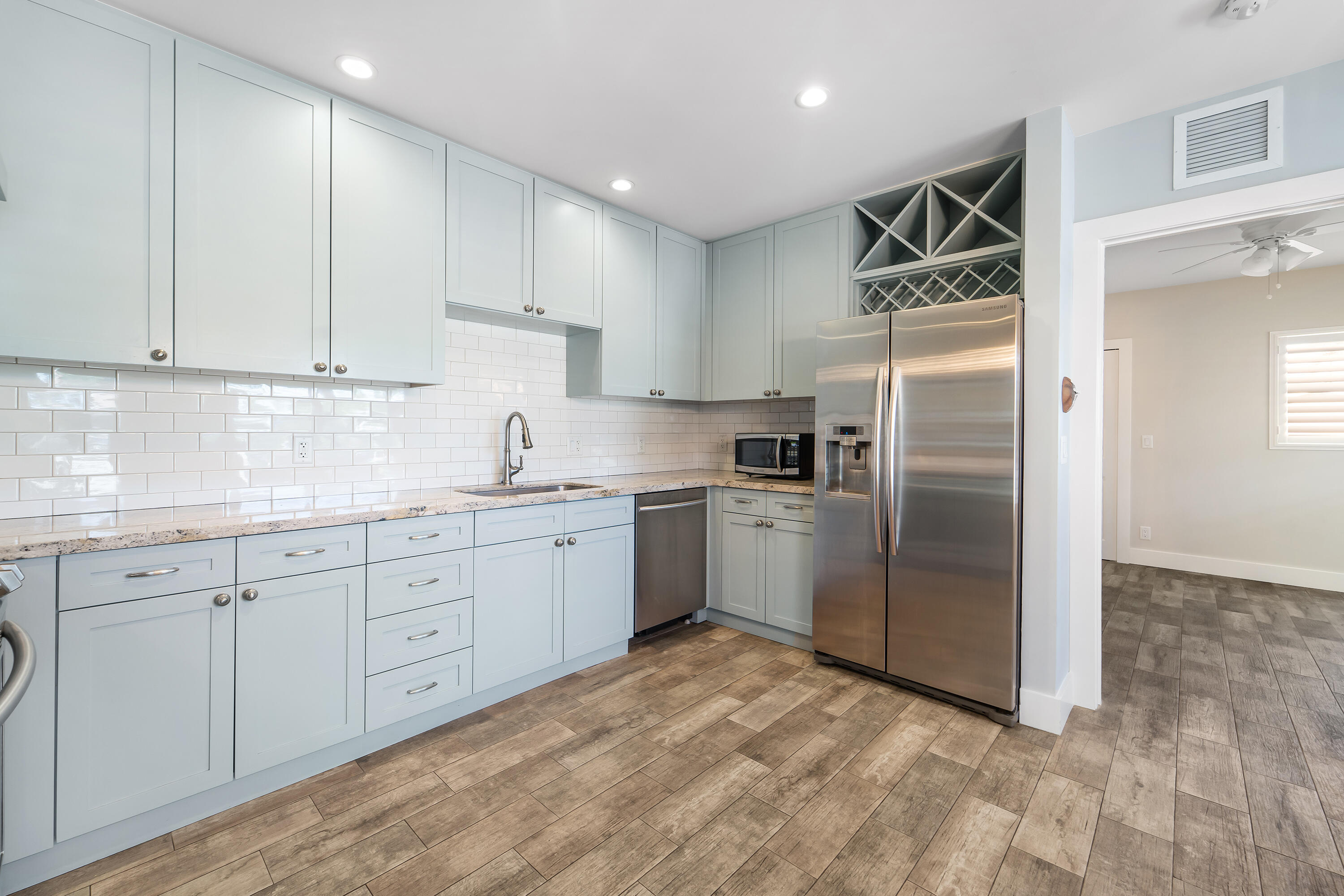 462 Tequesta Drive Tequesta, FL 33469 - Photo 9 of 38 462TequestaDr5-2