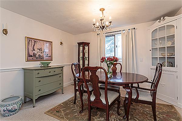 20 Star Road Newton, MA 02465 - Photo 3 of 24