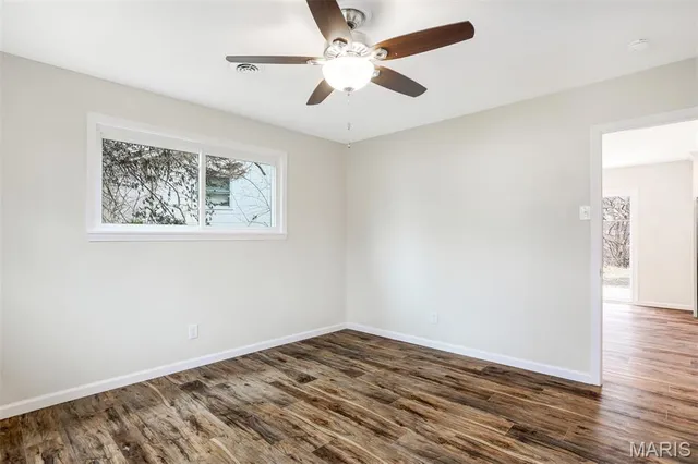 $185,000 | 6904 Frostview Lane, Hazelwood, MO 63042