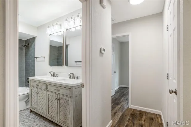 $185,000 | 6904 Frostview Lane, Hazelwood, MO 63042