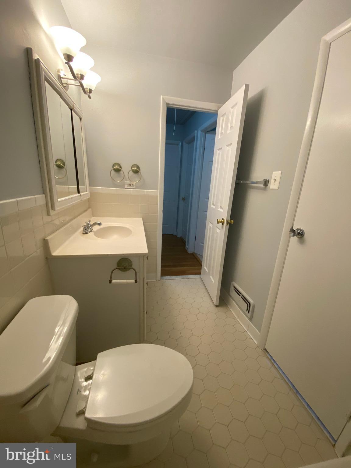 8105 Blairton Road Springfield, VA 22152 - Photo 12 of 16 Bathroom