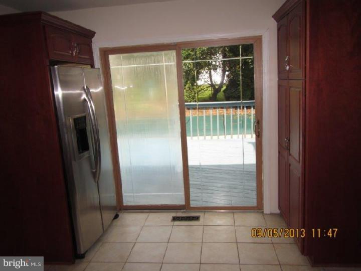 3050 Bogle Road Bensalem, PA 19020 - Photo 10 of 25 Kitchen