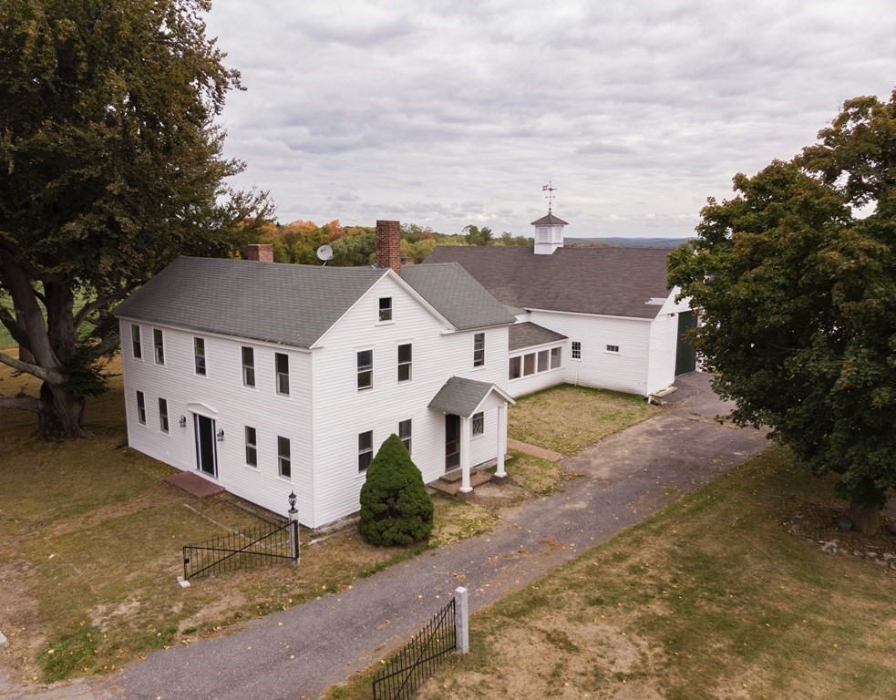 22 West Berlin Road Bolton, MA 01740 - Photo 3 of 38