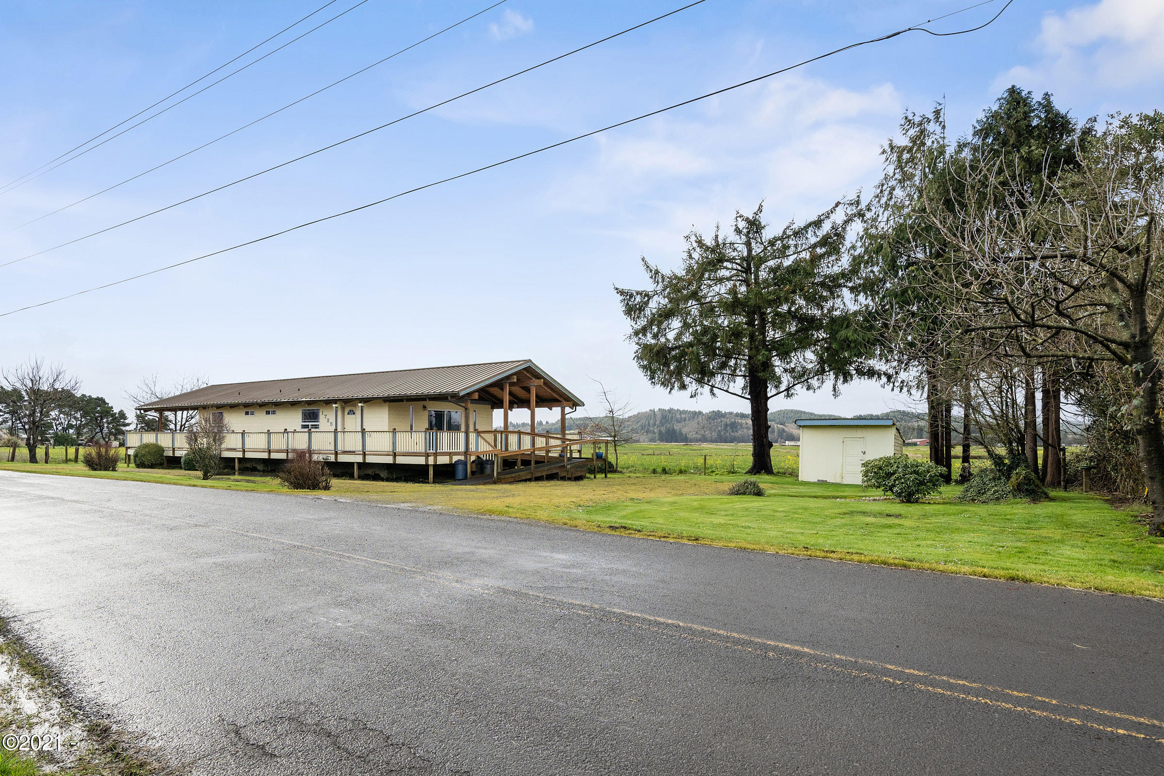 1735 Tone Road Tillamook, OR 97141 - Photo 24 of 29 DSC03540