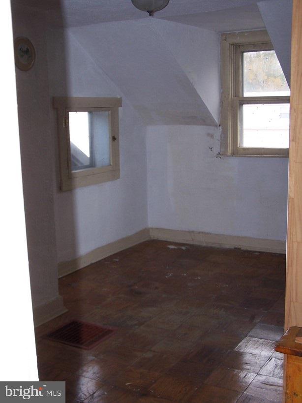 25 Hunterstown Hampton Road, Unit 1 Gettysburg, PA 17325 - Photo 10 of 13 Gallery Image 10