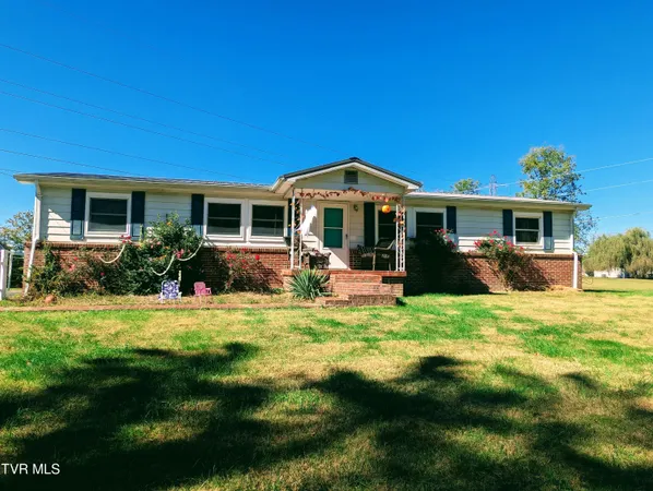 $125,000 | 279 State Rte Road, Clintwood, VA 24228