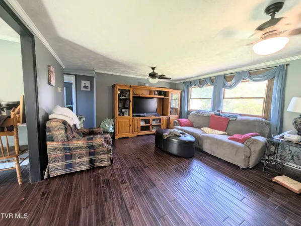 $125,000 | 279 State Rte Road, Clintwood, VA 24228