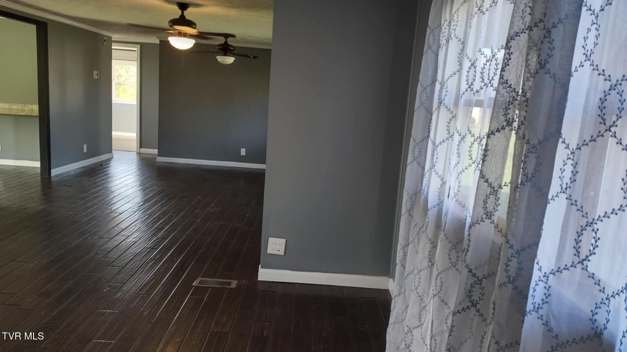 279 State Rte Road Clintwood, VA 24228 - Photo 30 of 36 1000016386