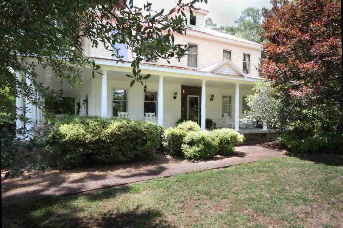 180 Armstrong Road Westminster, SC 29693 - Photo 1 of 36 Gallery Image 1