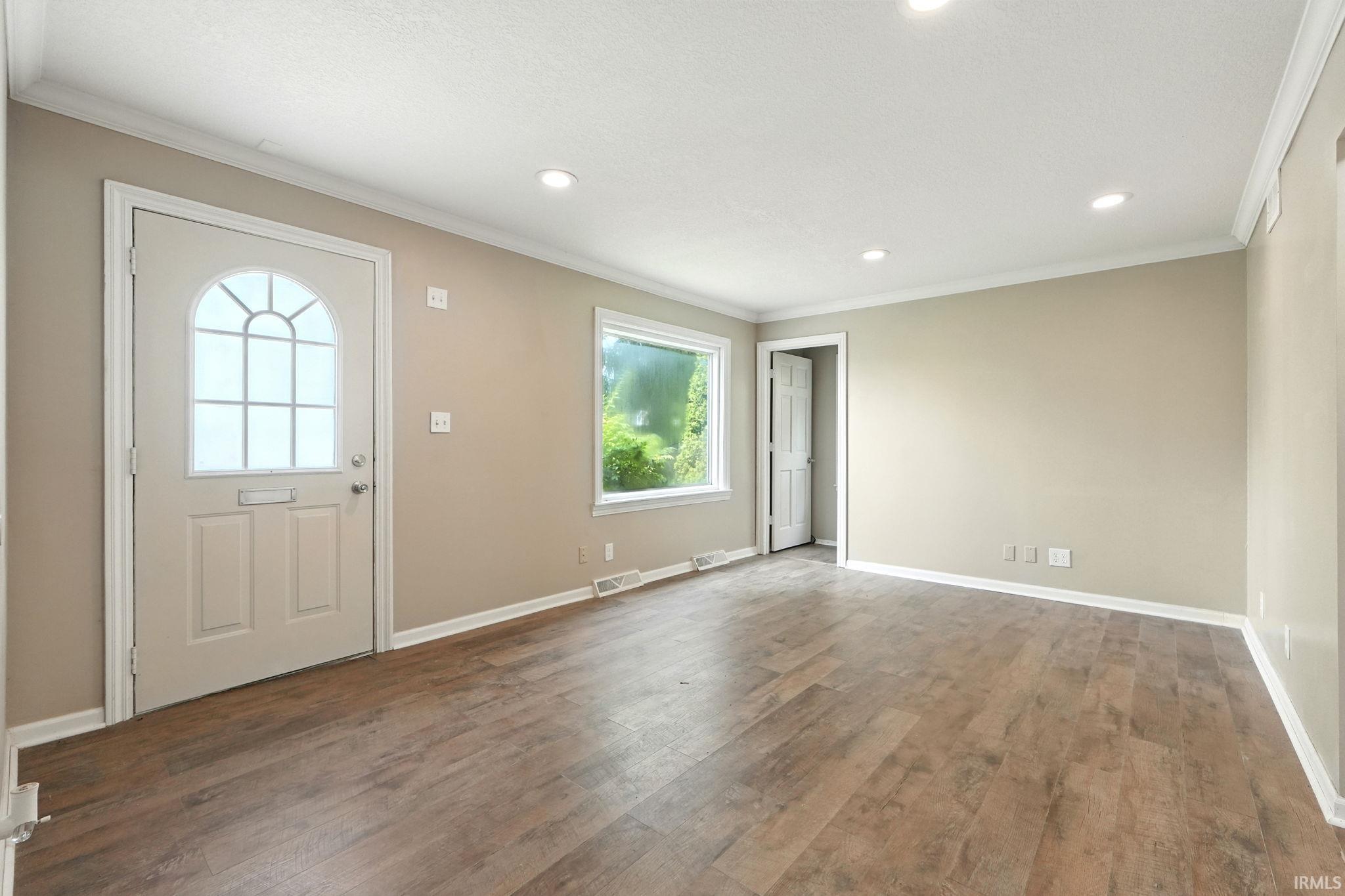 5962 St Joe Road Fort Wayne, IN 46835 - Photo 2 of 25