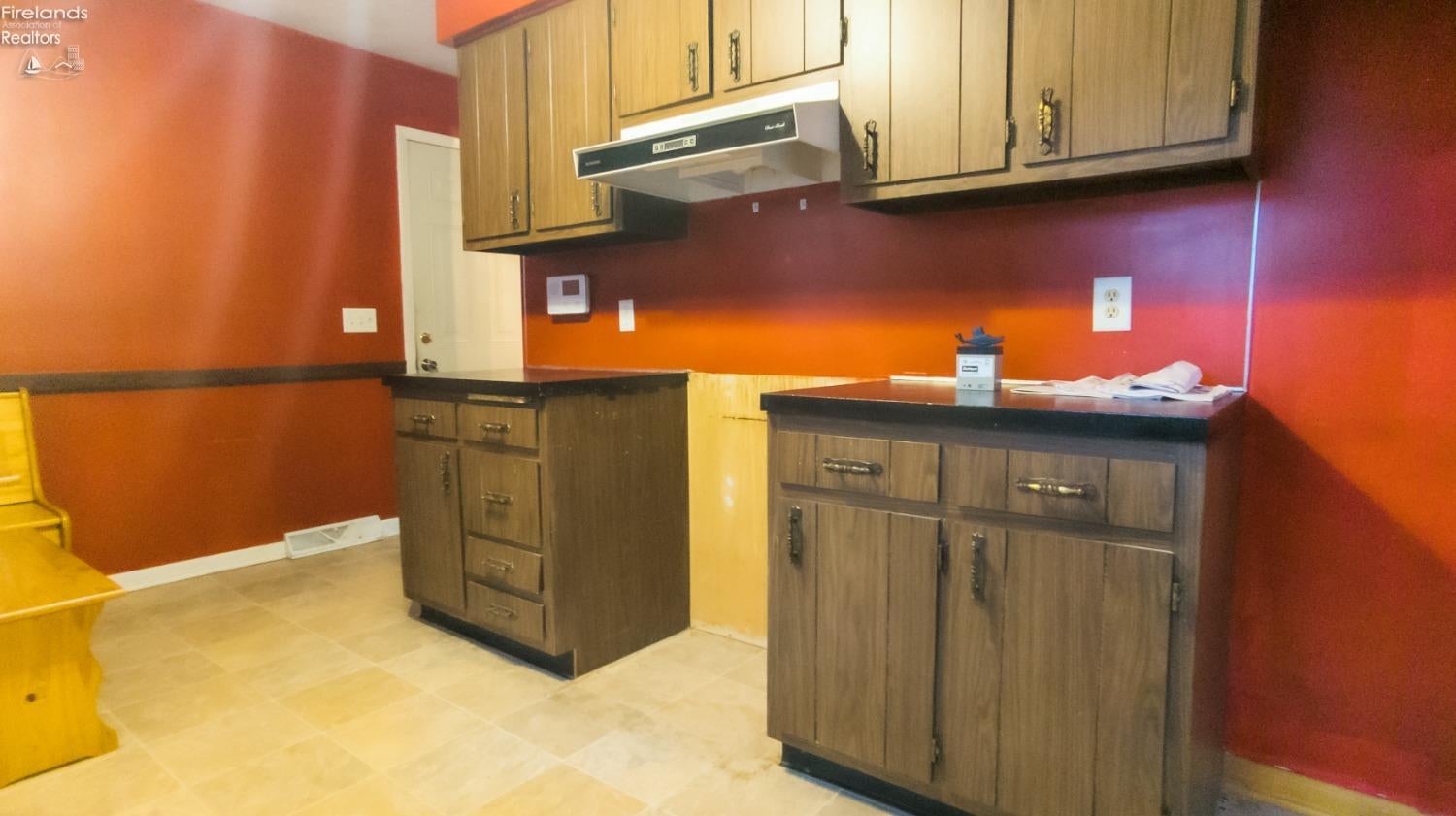 216 Old State Road South Norwalk, OH 44857 - Photo 18 of 36 Gallery Image 18