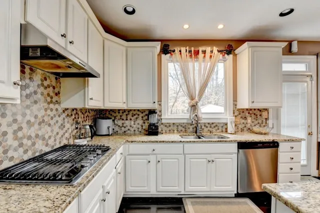 $700,000 | 3310 Vista Creek Drive, Dacula, GA 30019