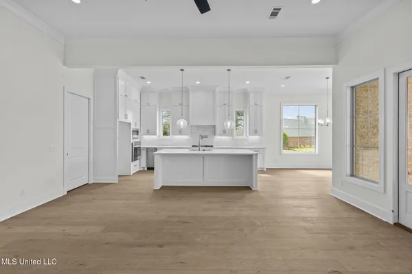 $699,900 | 103 Charleston Circle, Madison, MS 39110