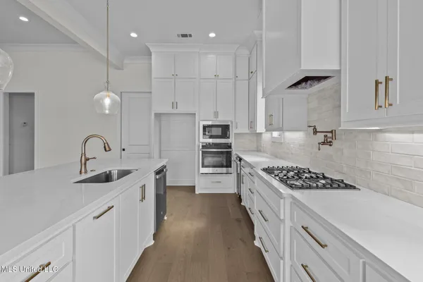 $699,900 | 103 Charleston Circle, Madison, MS 39110