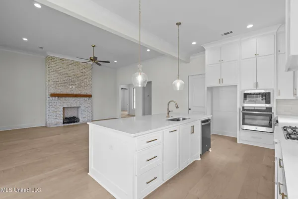 $699,900 | 103 Charleston Circle, Madison, MS 39110