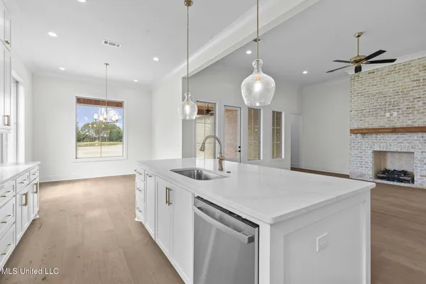 $699,900 | 103 Charleston Circle, Madison, MS 39110