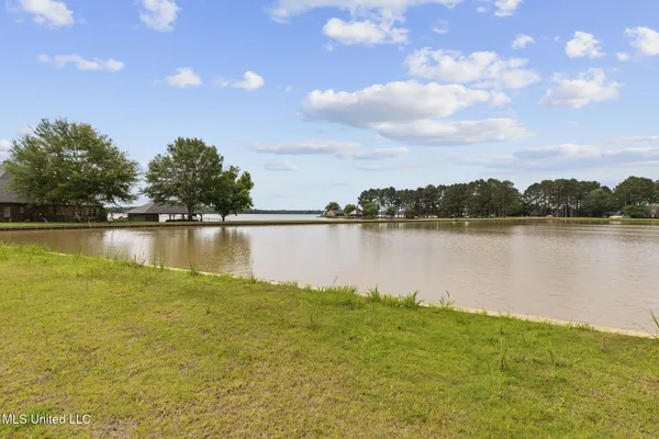 $699,900 | 103 Charleston Circle, Madison, MS 39110