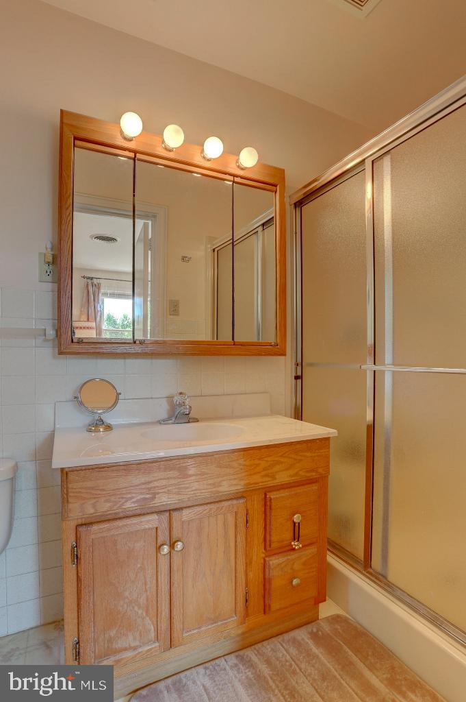 101 Circle Road Lancaster, PA 17601 - Photo 19 of 26 Gallery Image 19