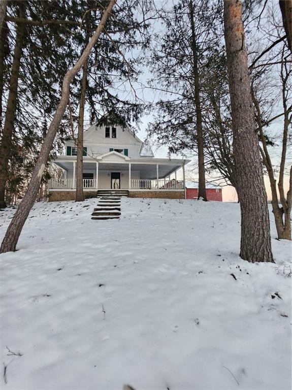364 Kinsman Road Jamestown, PA 16134 - Photo 4 of 22 a front view of a house with a yard