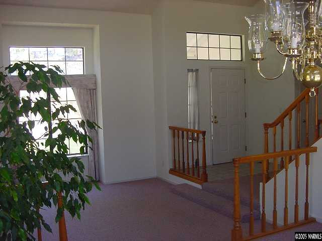 5301 Simons Drive Reno, NV 89523 - Photo 5 of 8